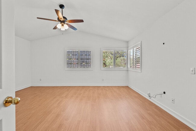 Building Photo - 7231 Spring Ct