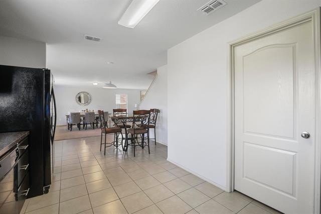 Building Photo - 5305 Wharfside Pl