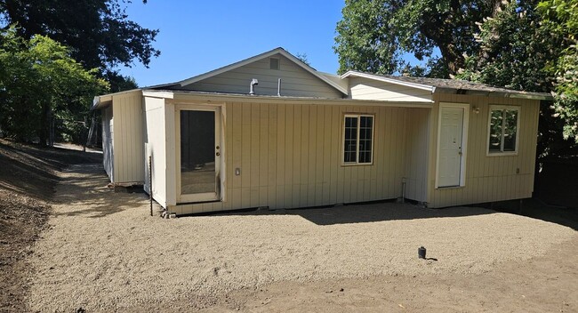 Building Photo - 24766 Skyland Rd