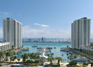 Building Photo - 17301 Biscayne Blvd