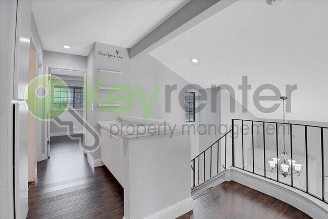 Building Photo - 3462 Bridgeford Dr