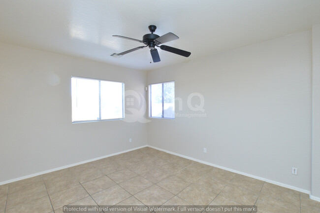 Building Photo - Heather Grove! Phoenix 3 Bedroom/2.5 Bath ...