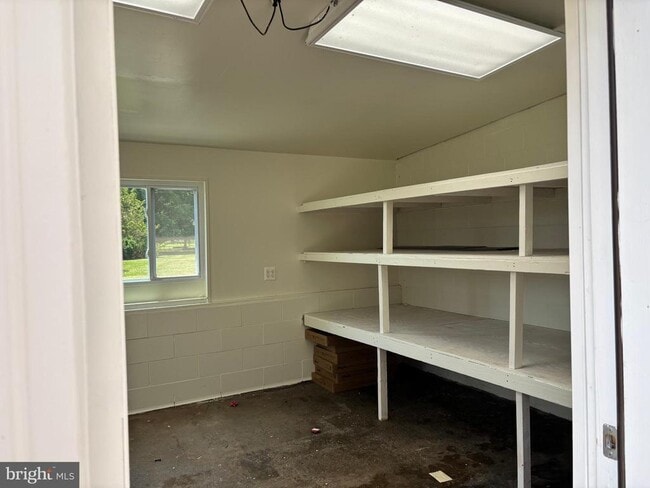 Building Photo - 40497 Little River Tpke