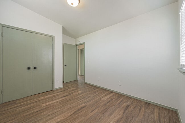 Building Photo - 1626 NW 45th St