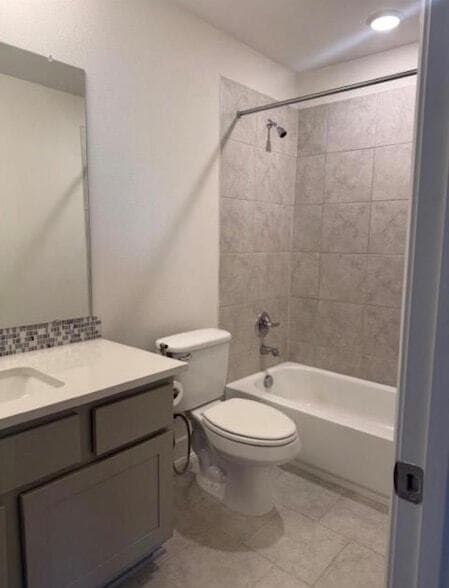 Building Photo - 113 Andrew Duvalt Cv