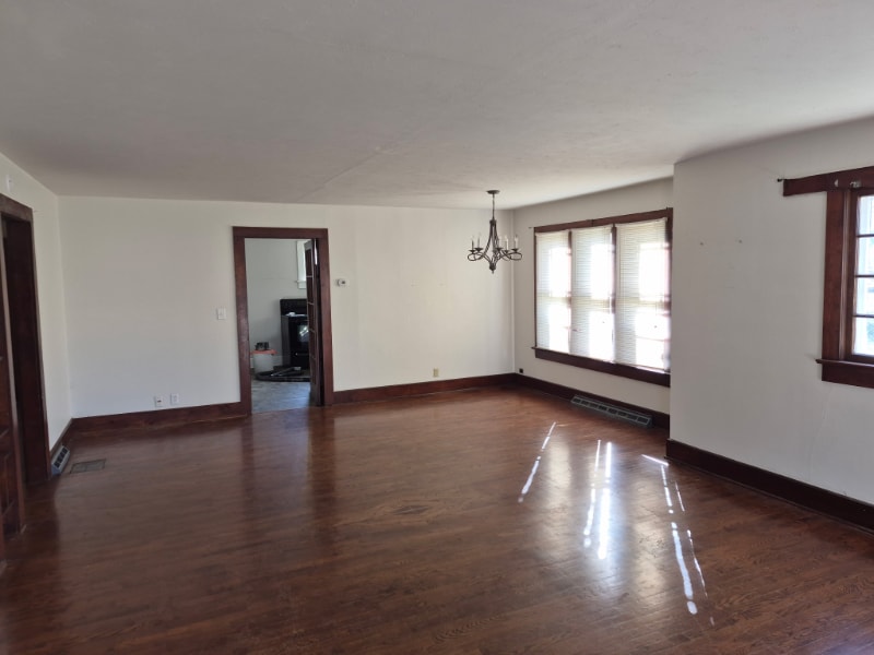 Building Photo - 21 Science St