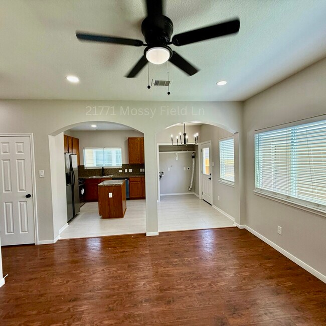 Building Photo - 21771 Mossy Field Ln