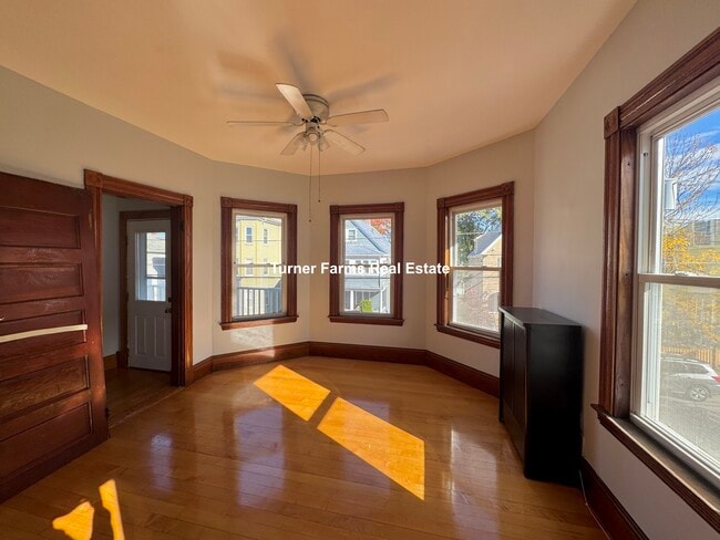 Building Photo - 48 Summer St