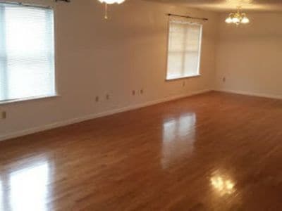 Building Photo - 6 Lincoln Heights