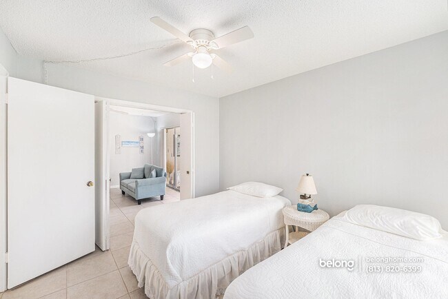 Building Photo - 2211 Belleair Rd