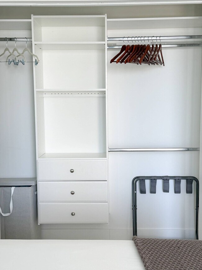 Building Photo - 239 SW 9th St