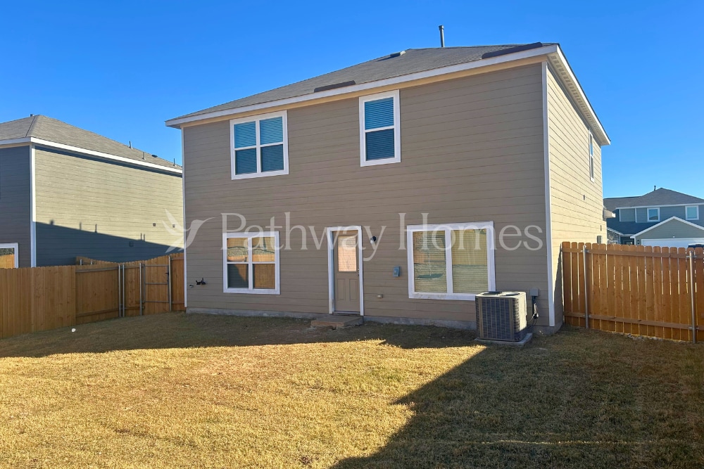 Building Photo - 916 Burlington Ave