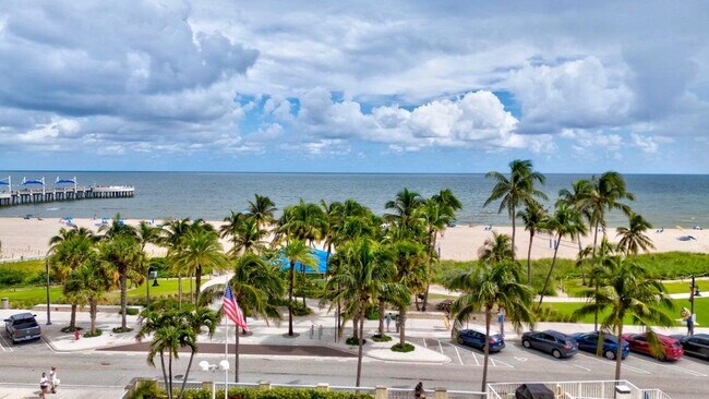 Building Photo - 111 N Pompano Beach Blvd