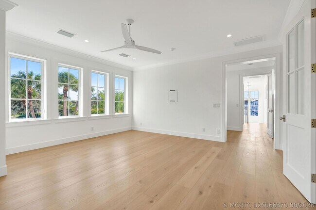 Building Photo - 185 Birkdale Ln