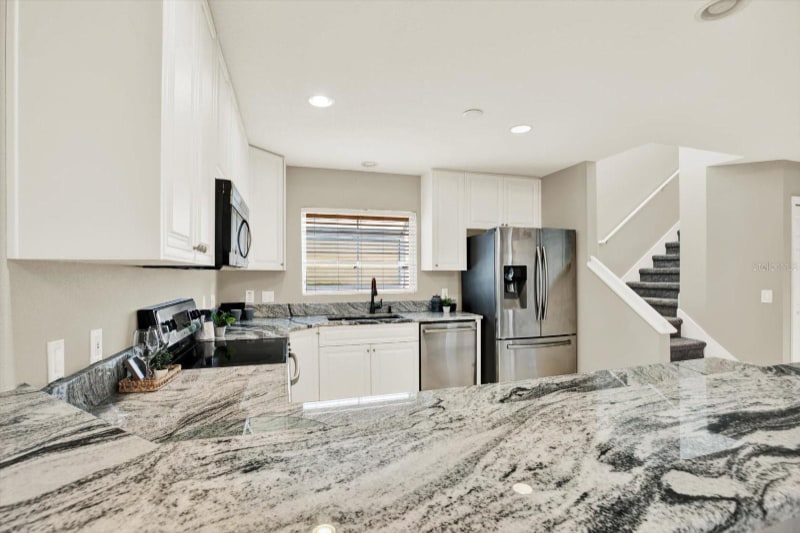 Building Photo - 6439 Gentle Ben Cir