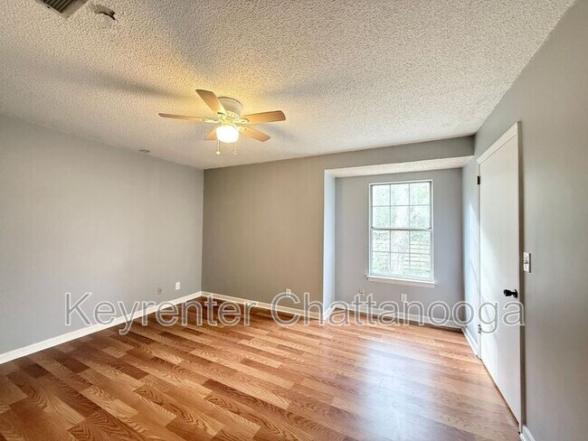 Building Photo - 208 Cliftview Dr