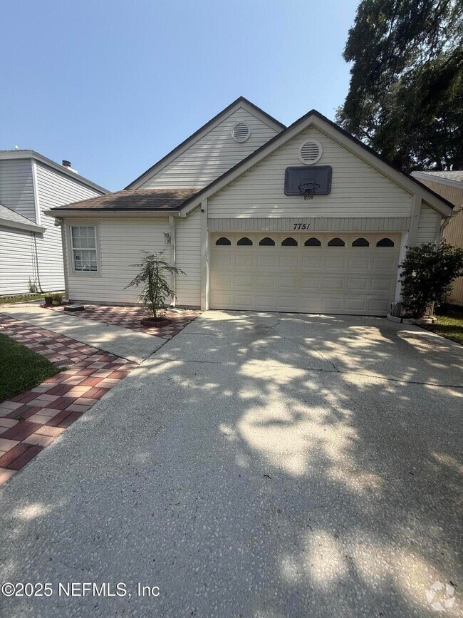 Building Photo - 7751 Lynchburg Ct E