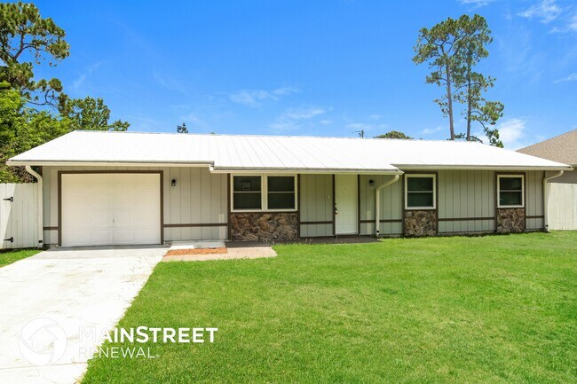 Building Photo - 995 Armstrong Rd SE