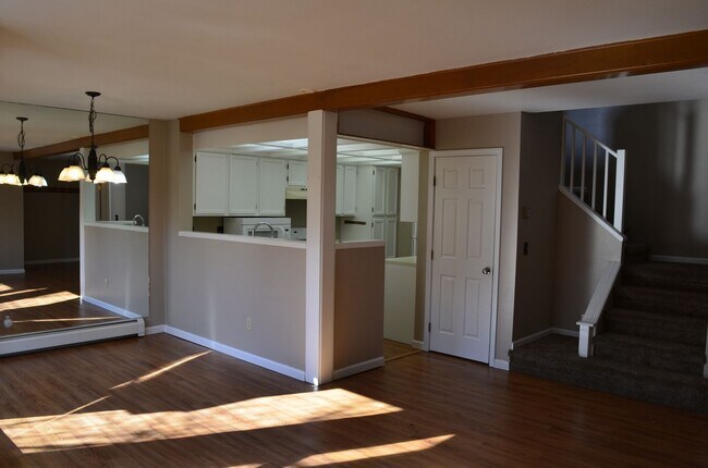 Building Photo - 2811 Baxter Rd