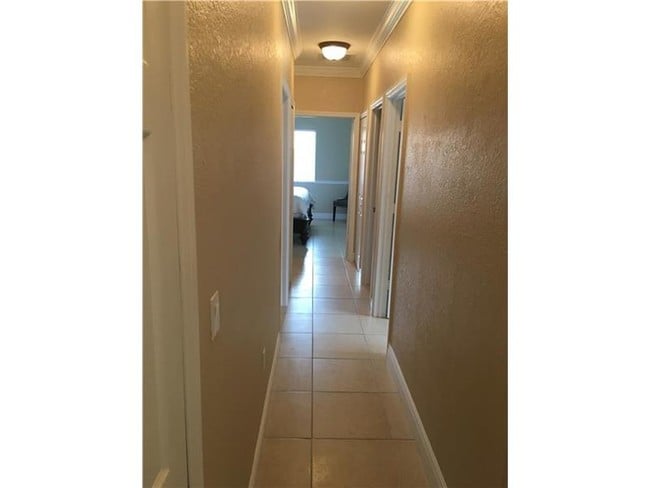 Building Photo - 7748 NW 200th Ln