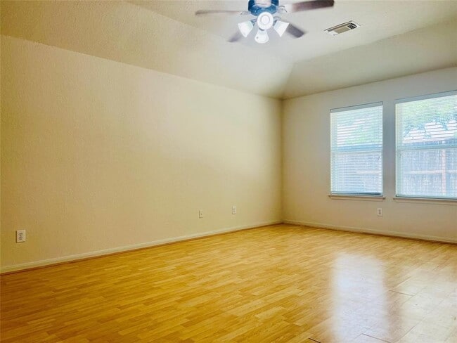 Building Photo - 9414 Glendown Ln
