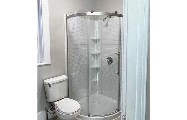 Building Photo - 2819 Glendora Ave