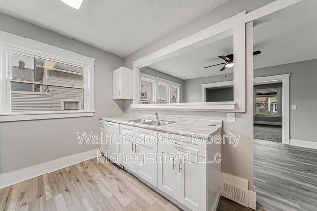 Building Photo - 839 Allison Ave