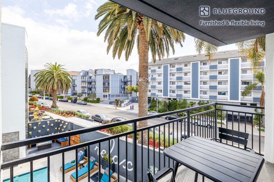 Building Photo - 616 Esplanade-SI FL2-ID440