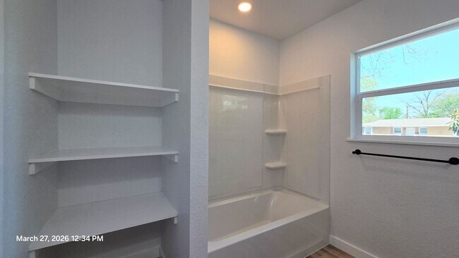 Building Photo - MUST SEE!! Woodlawn Lake  3 Bedroom 2 Full Bath Full Rehab