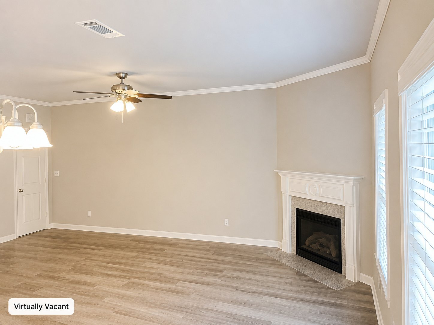 Building Photo - 3693 Acorn Dr