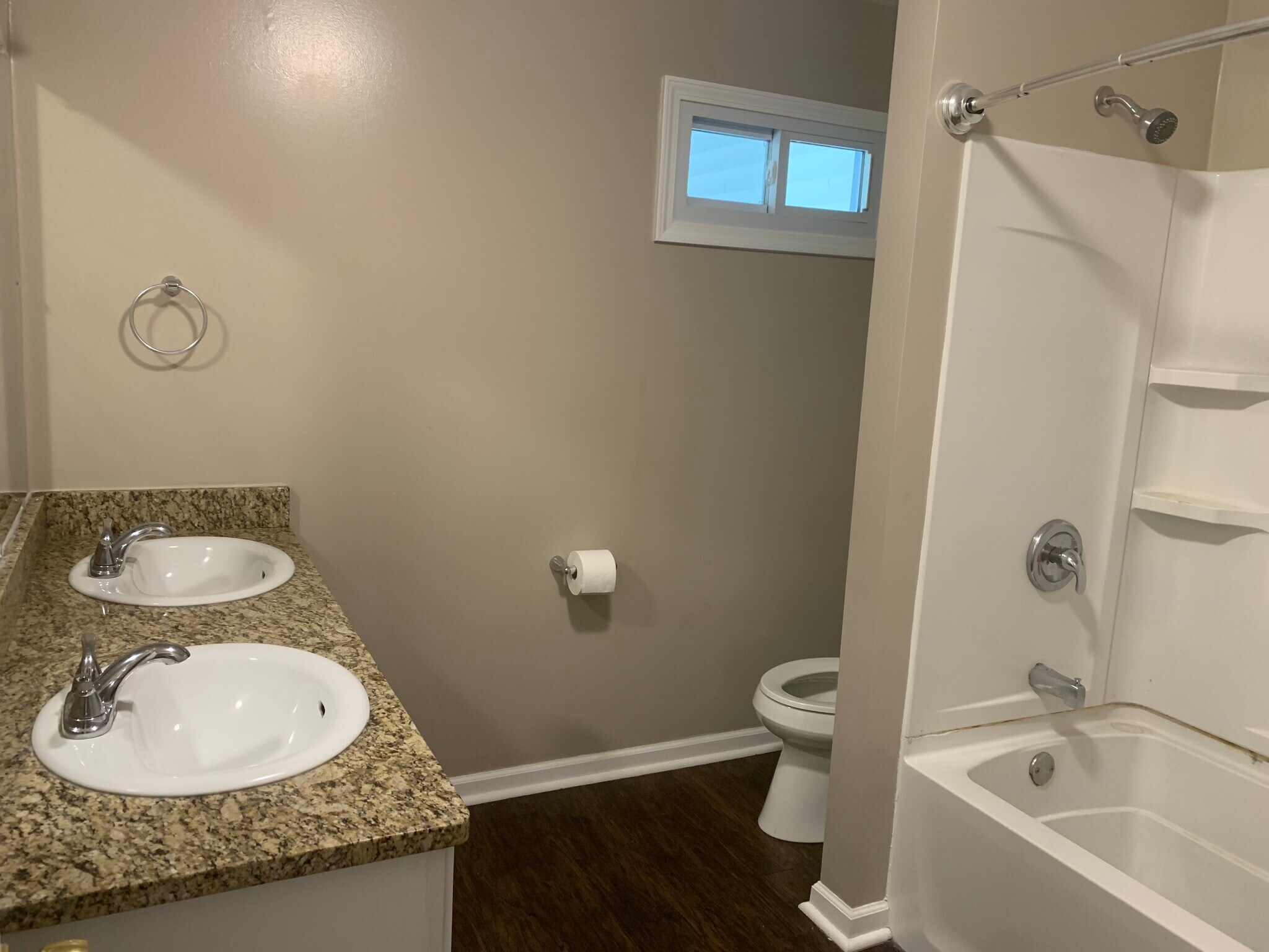 Building Photo - 206 Lafayette Rd