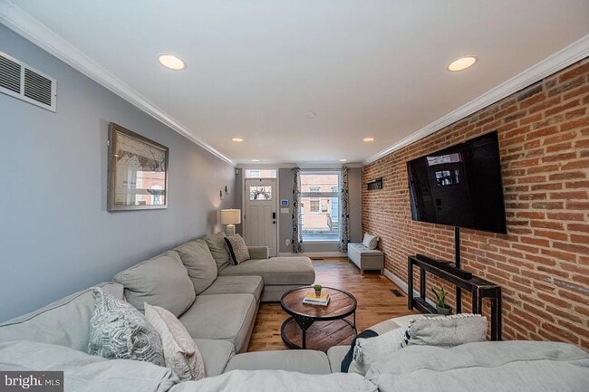 Flooded with natural light - 217 S Regester St