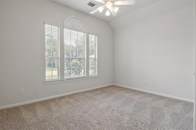 Building Photo - 2126 Fortuna Bella Dr