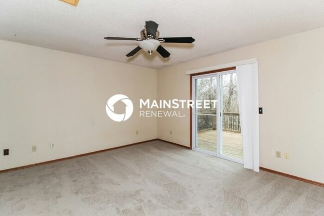 Building Photo - 3 Bedroom Pet-Friendly Home in MOORE, OK with Main Street Renewal
