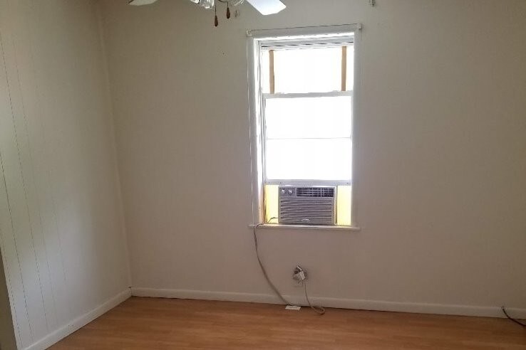 2nd bdrm - 301 S 21st St