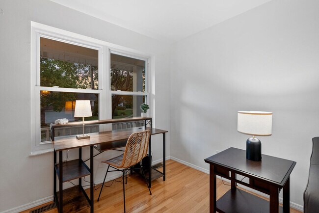 Building Photo - 16401 Baja Ct