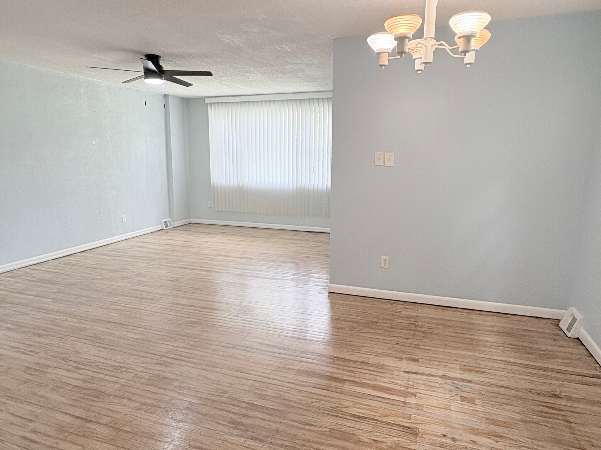 Building Photo - 4006 Balwynne Park Rd
