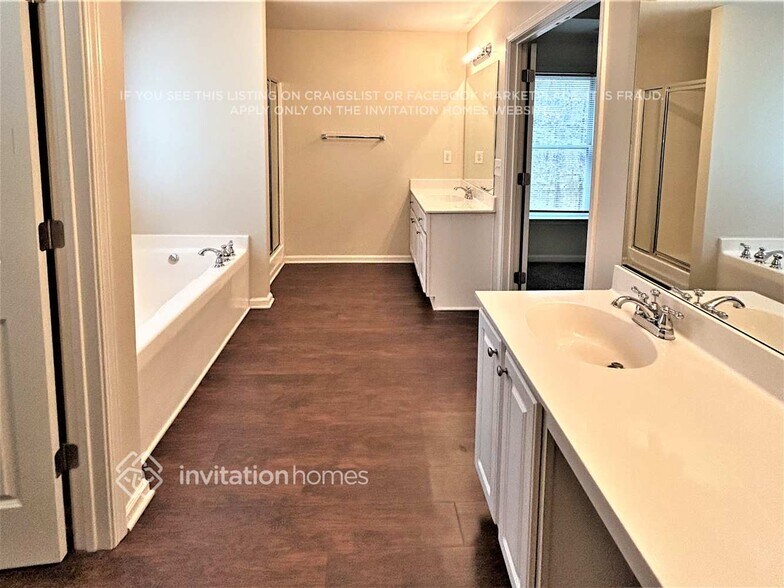 Building Photo - 2770 Adams Landing Way