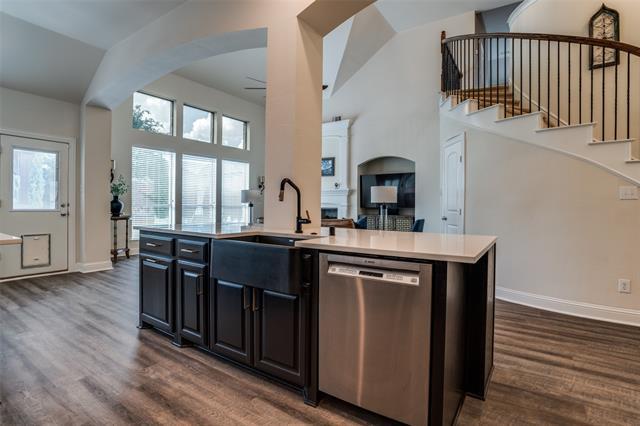 Building Photo - 861 Wind Brook Ln