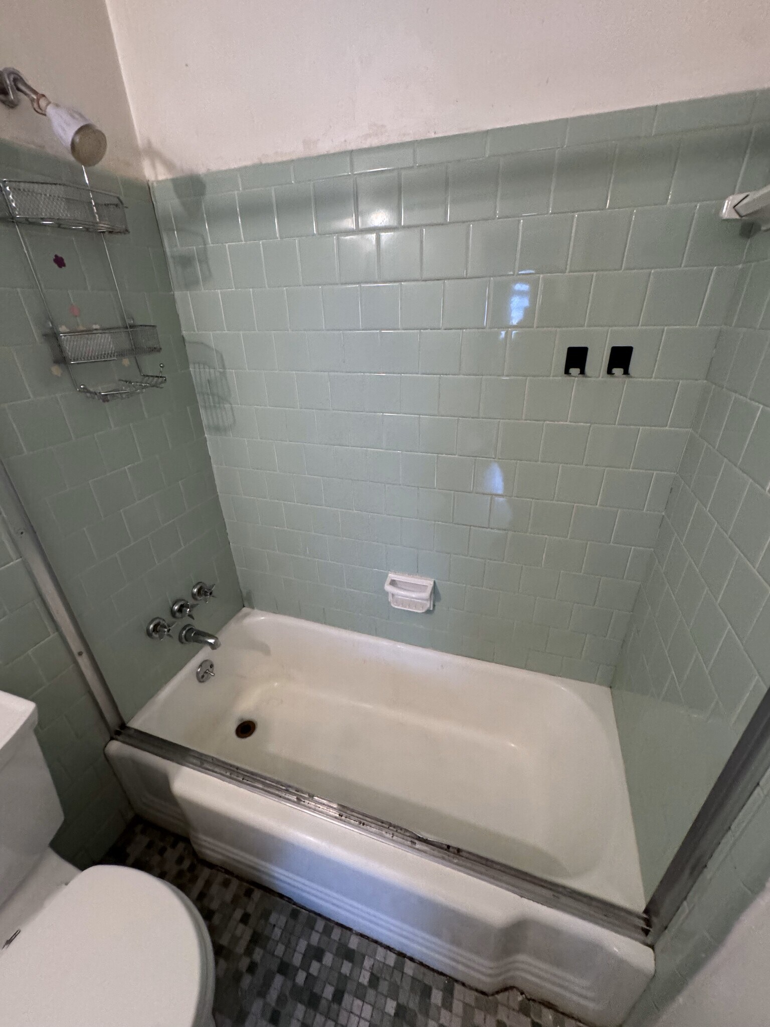Building Photo - 707 4th Ct W
