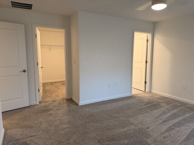 Building Photo - 1687 Contentment Lp