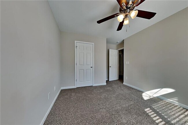 Building Photo - 2522 Carleton Gold Rd