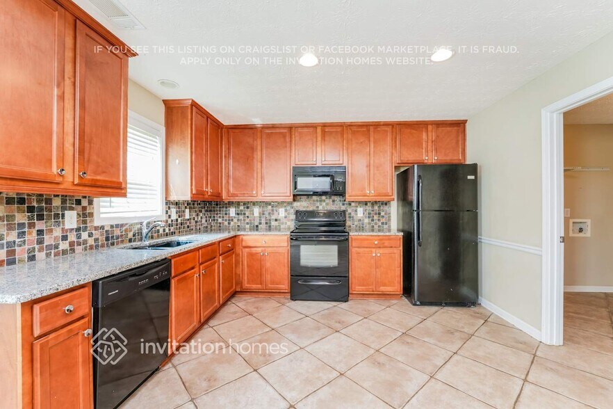 Building Photo - 3144 Oak Ridge Ln