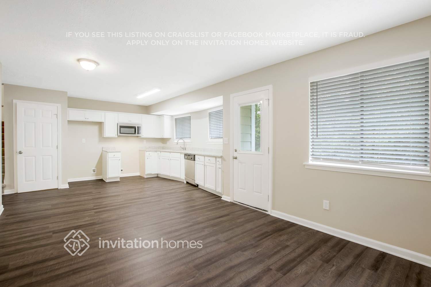 Building Photo - 4421 Blackbirch Ln