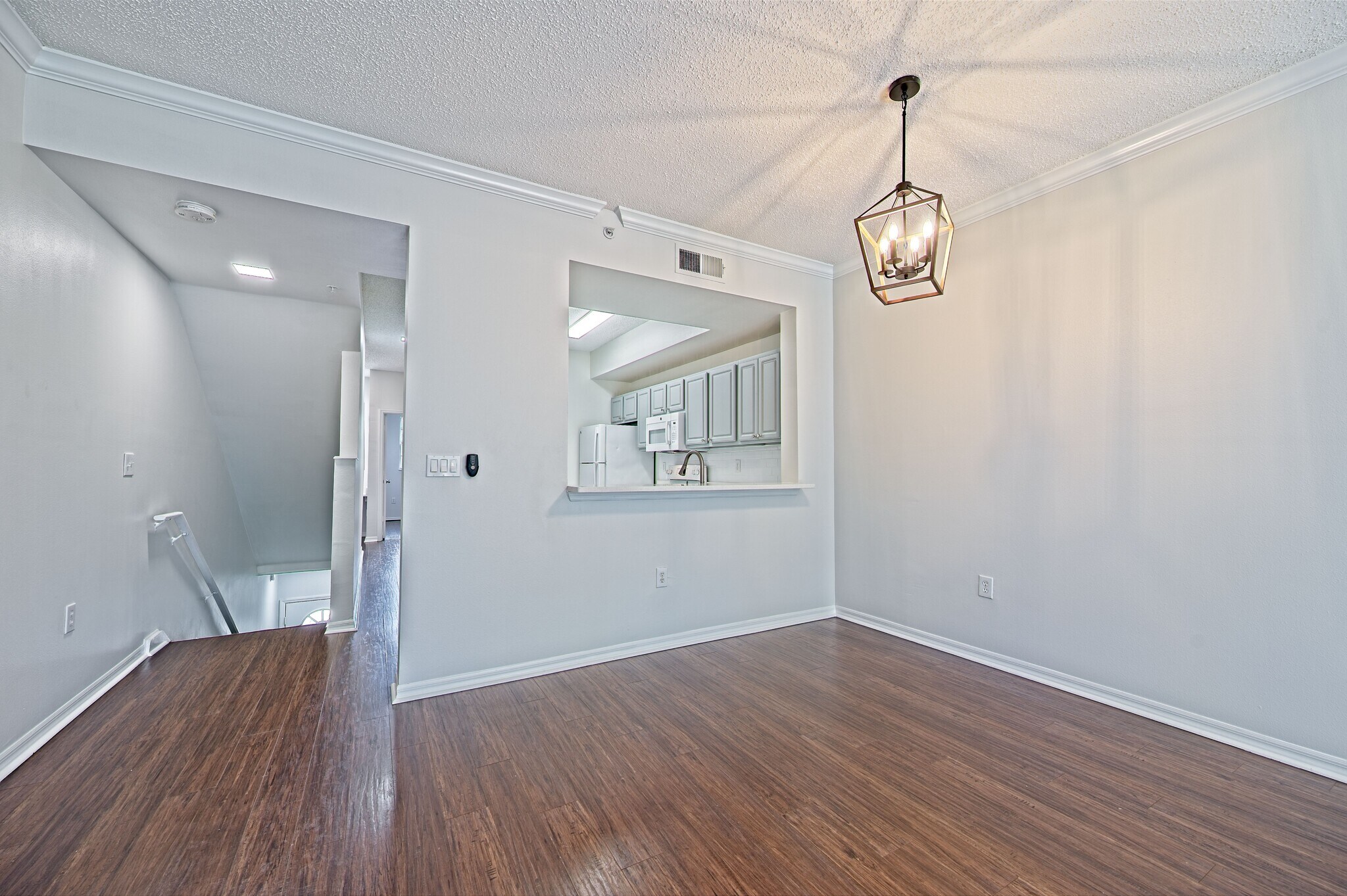 Dining Room to Kitchen - 5701 Bentgrass Dr