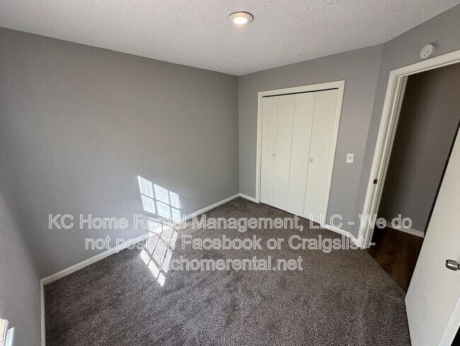 Building Photo - 1255 Petzold Dr