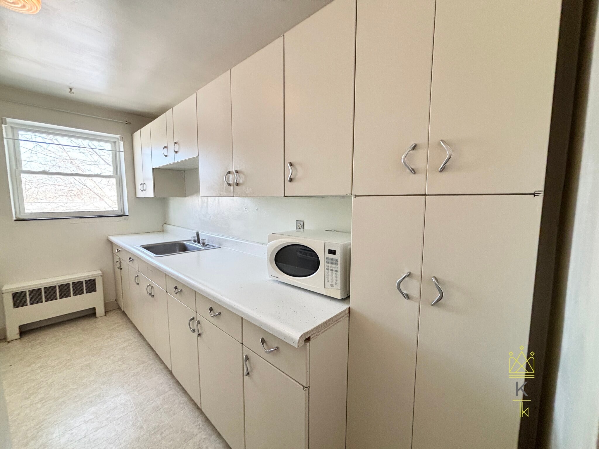 Building Photo - 49 Broadway