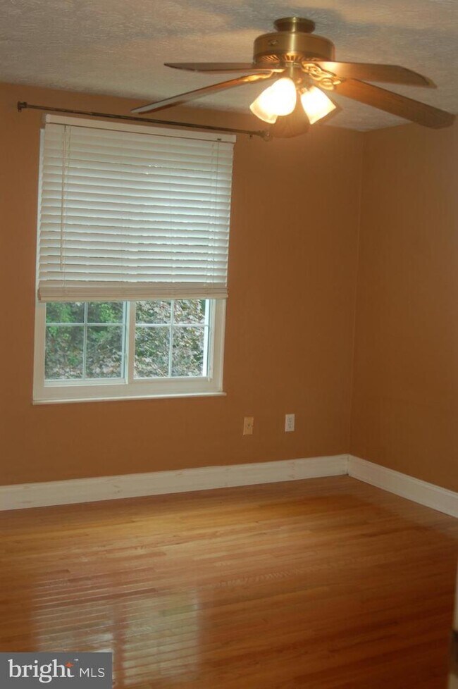 Building Photo - 7723 Camp Alger Ave