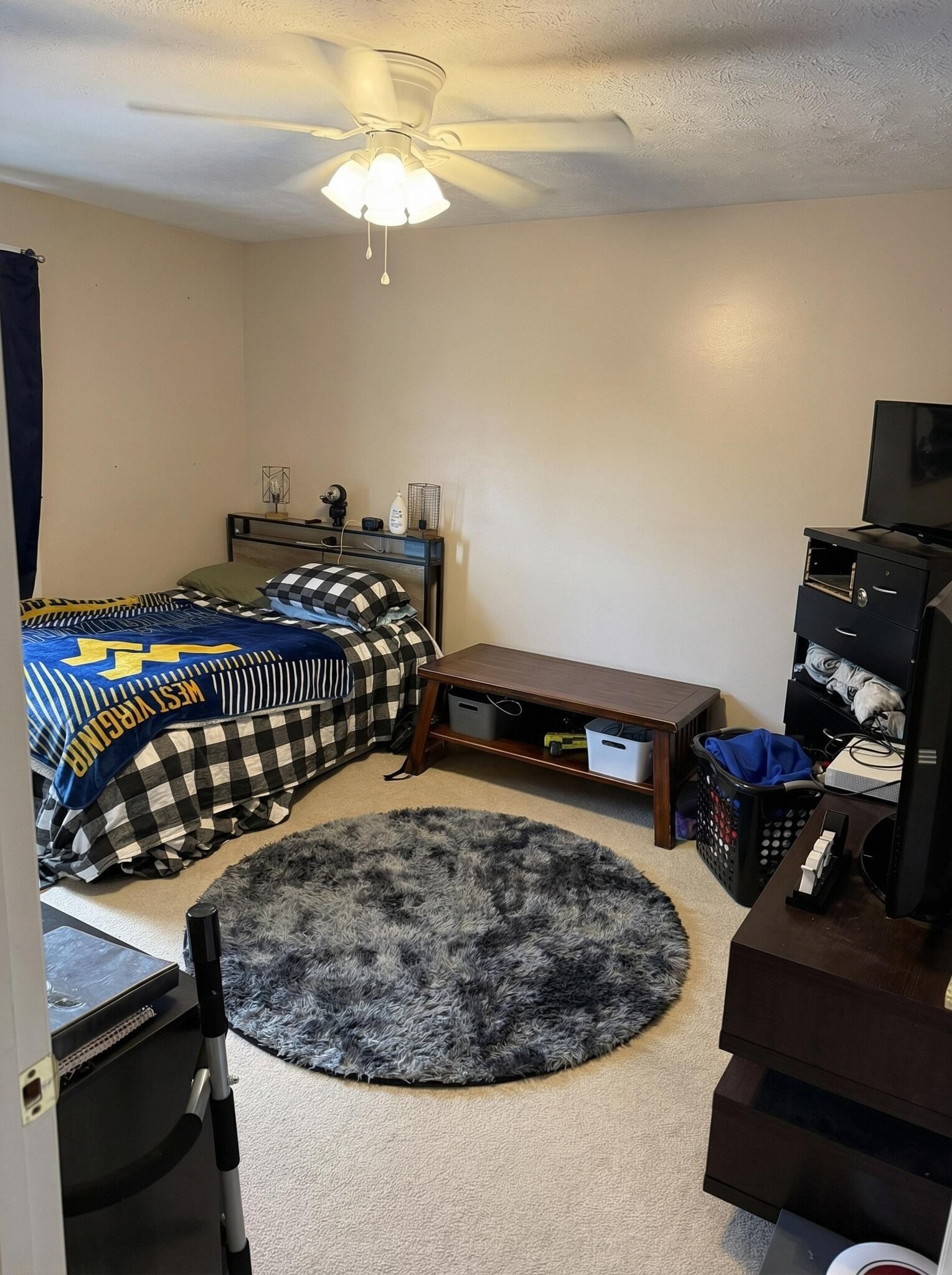 Building Photo - 429 Mansfield Ave