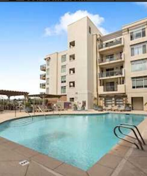 Building Photo - 1021 Costa Pacifica Way